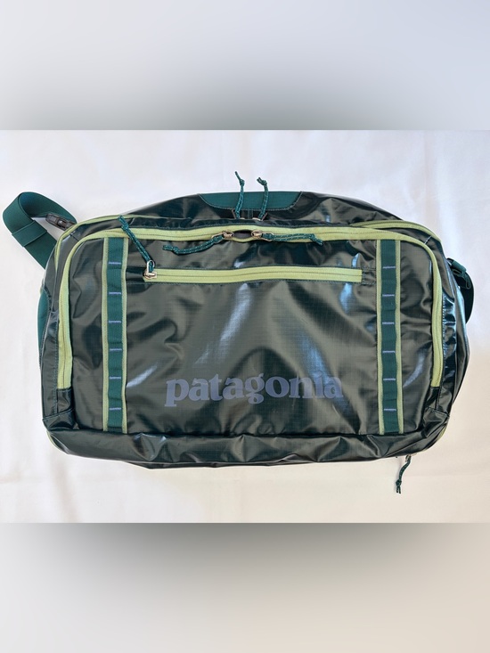 Patagonia Other - Patagonia Black Hole 26L Mini MLC Carryon Backpack 49265 Dark Borealis Green